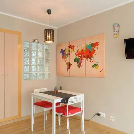 דירה Loft Zona Fenals, Lloret De Mar. יורט דה מאר